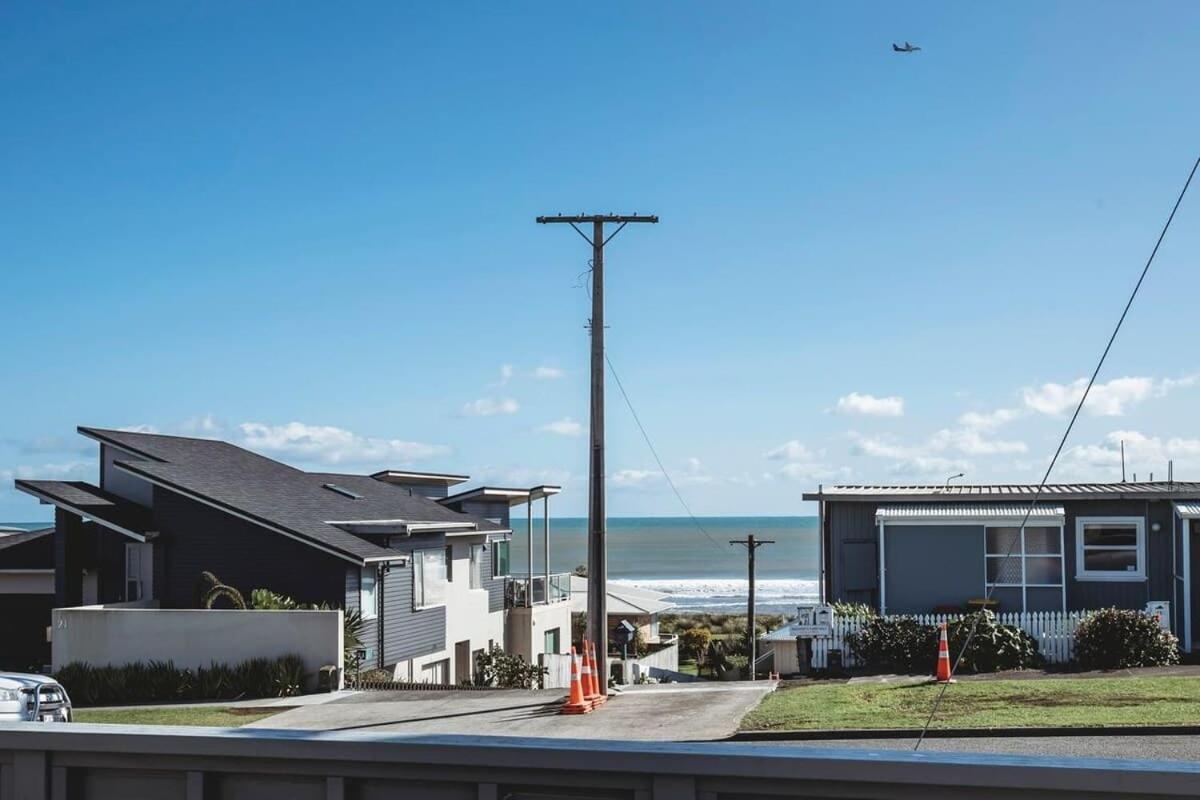 Holiday On Hamblyn - 2 Bedroom Home Near Fitzroy Beach New Plymouth Exteriör bild