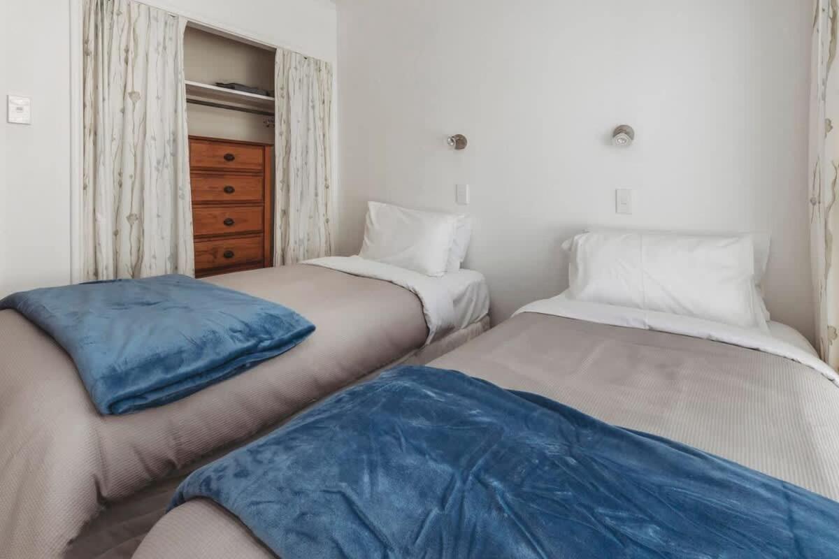 Holiday On Hamblyn - 2 Bedroom Home Near Fitzroy Beach New Plymouth Exteriör bild